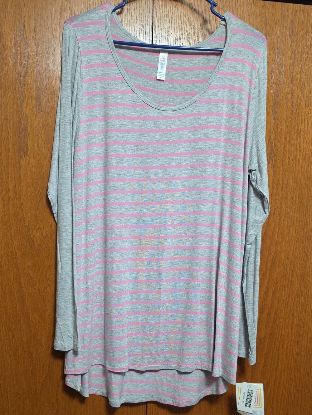 LuLaRoe Lynnae Grey and Pink Striped Long Sleeve Tee